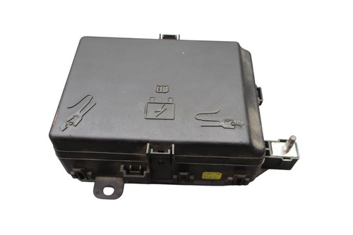14-24 Maserati Quattroporte Engine Fuse Box Relay Module W/ Cover 7154763030 Oem - Picture 14 of 15