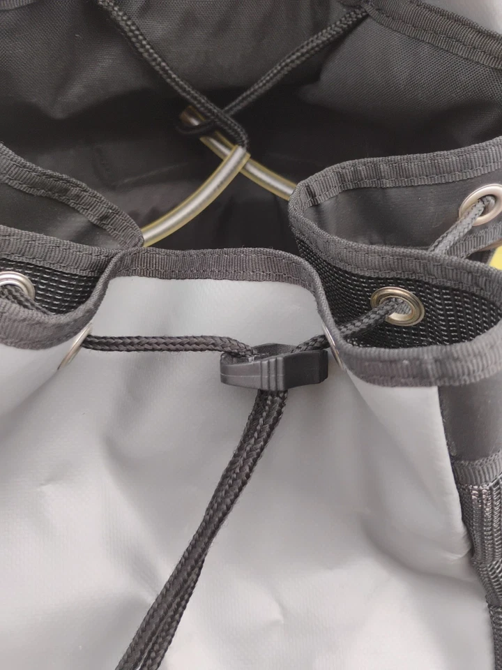 Solomon XL Scuba Diving BackPack w/Large Internal Dry Bag - Image 4 of 4