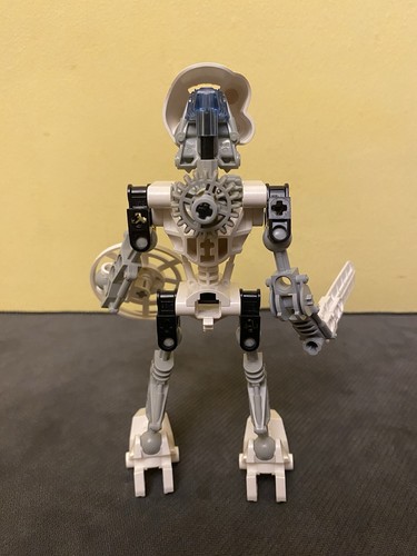 LEGO Bionicle - 8536 Toa Mata Kopaka COMPLETE - 2001 Retired Vintage - Picture 4 of 5