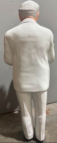 Colonel Sanders Full Size Statue 70" tall - Picture 6 of 6