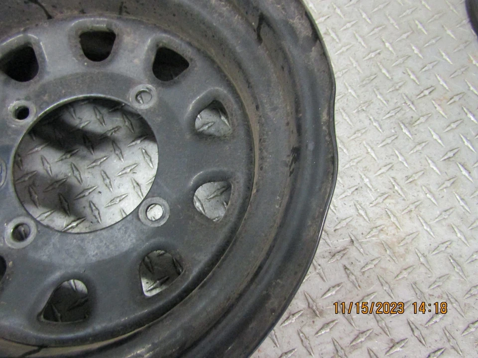 Juego de dos ruedas delanteras traseras Kawasaki Trans Mule 4010 diésel 12" acero ITP 698 Foto 4 de 4