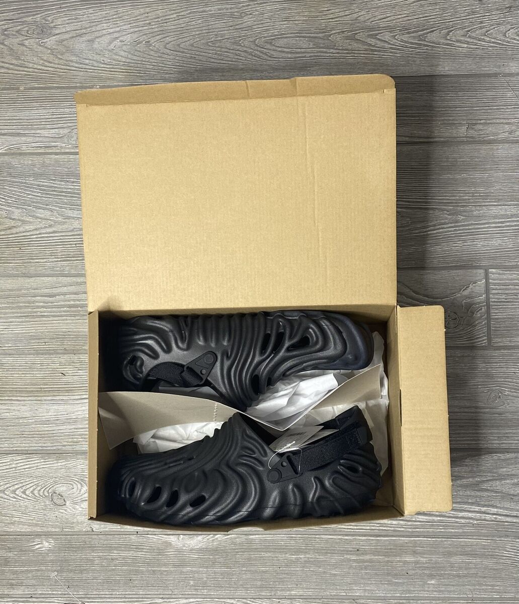 NIB Crocs Salehe Bembury X The Pollex Clog Sasquatch Black NIB Crocs Salehe Bembury X The Pollex Clog Sasquatch Black