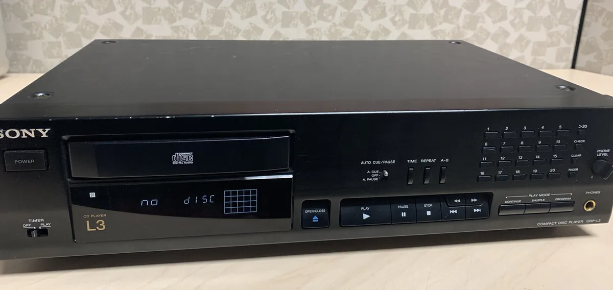 SONY CDP-L3 Compact Disc Player