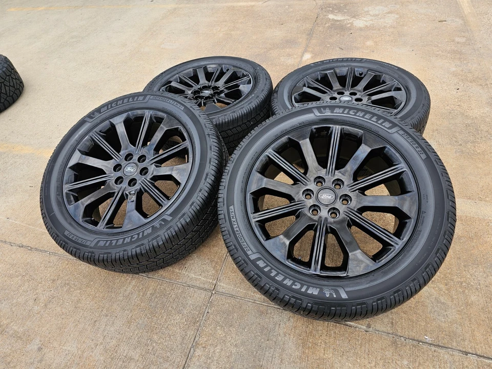 Llantas 22" Ford F-150 Limited OEM 95103 10349 Expedition 2024 2025 2026 NUEVO Foto 2 de 4