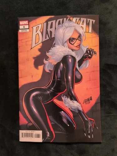 BLACK CAT #6 DAVID NAKAYAMA VARIANT 1
