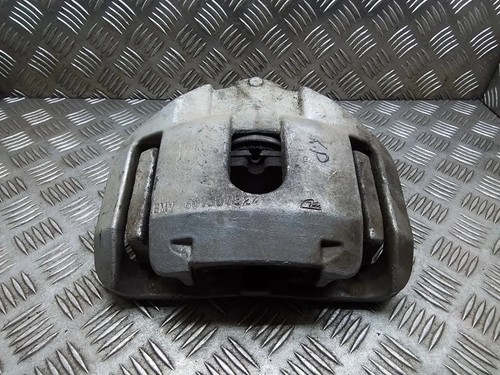 BMW 7 E65, E66, E67 Bremssattel vorne links 6030324 3.00 Diesel 160kw 30446470