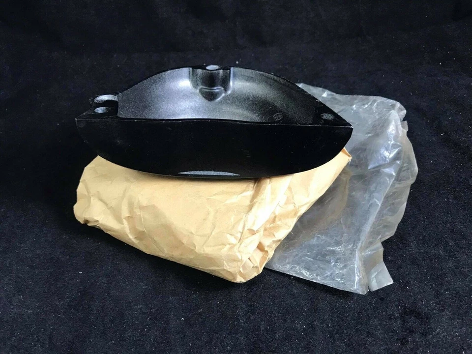 YAMAHA DT100 DT100X MX100 MX175 RT100 YZ125 CACHE POMPE À HUILE NOS JP... - Photo 4/4