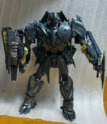 TLK 19 Megatron Transformers The Last Knight 16a