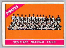 1966 TOPPS #404 PITTSBURGH PIRATES TEAMC ARD W/CLEMENTE/MAZEROSKI/STARGELL