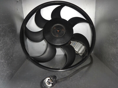 Ford C-Max DM2 1,6 TDCI Kühlerlüfter Lüfter Ventilator Kühler Bosch 1137328558