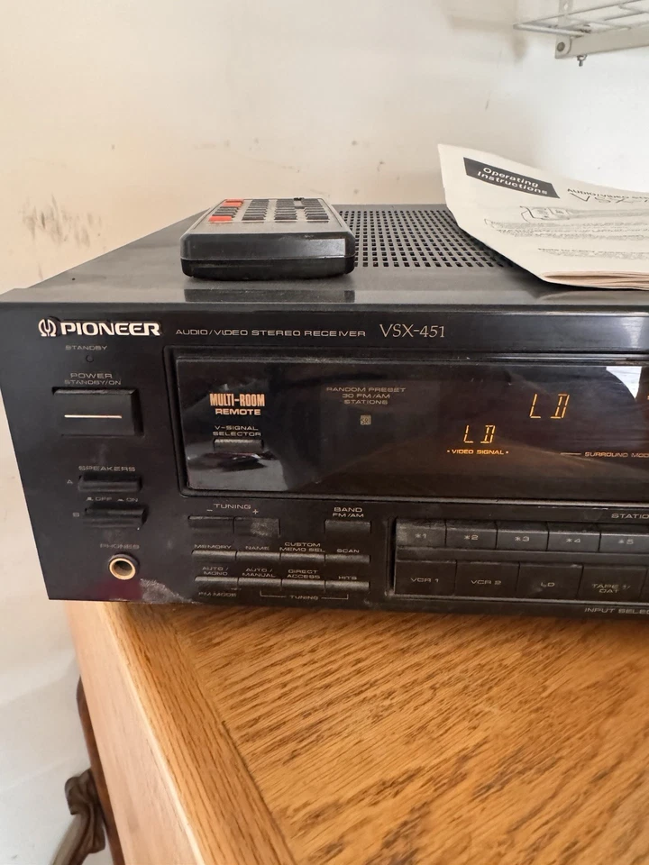 Vintage Pioneer VSX-451 Dolby ProLogic Audio/Video Stereo Receiver (WORKS) - Image 2 of 4