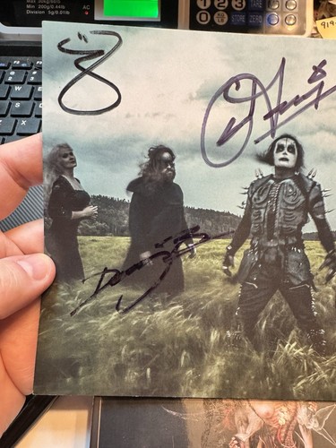 Autographed Cradle of Filth The Screaming of the Valkyries CD signed - Picture 4 of 6