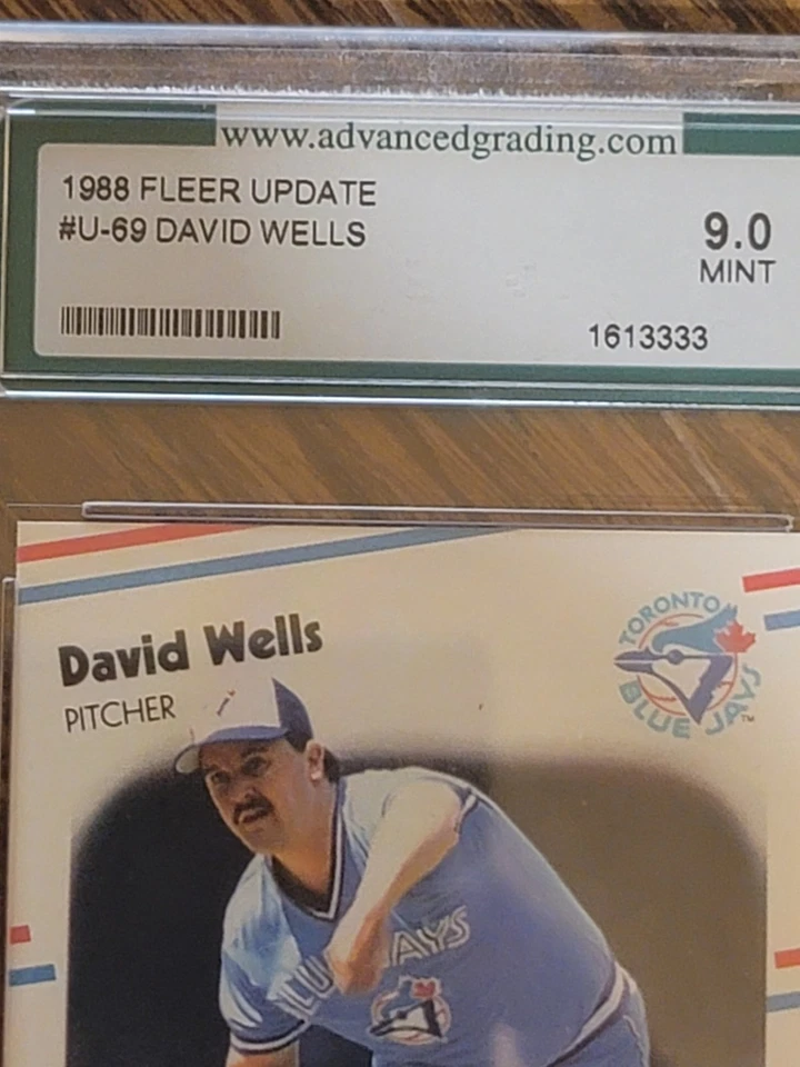 Lote de 4 cartas clasificadas 3 Rookies Wells, Randy, Ivan y Bonds.  Foto 3 de 4