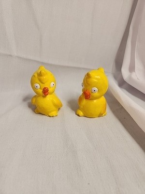 Vintage Small Hand Painted Ceramic Wide-eyed Chicks