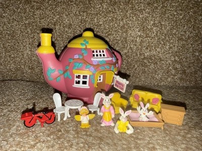 Teeny Weeny Families Hippity Hop Cafe teapot playset pastel kawaii 90s