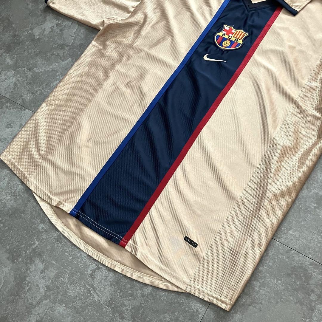 NIKE FC Barcelona 2001-2002 Away Jersey L DRI-FIT Collared Men's