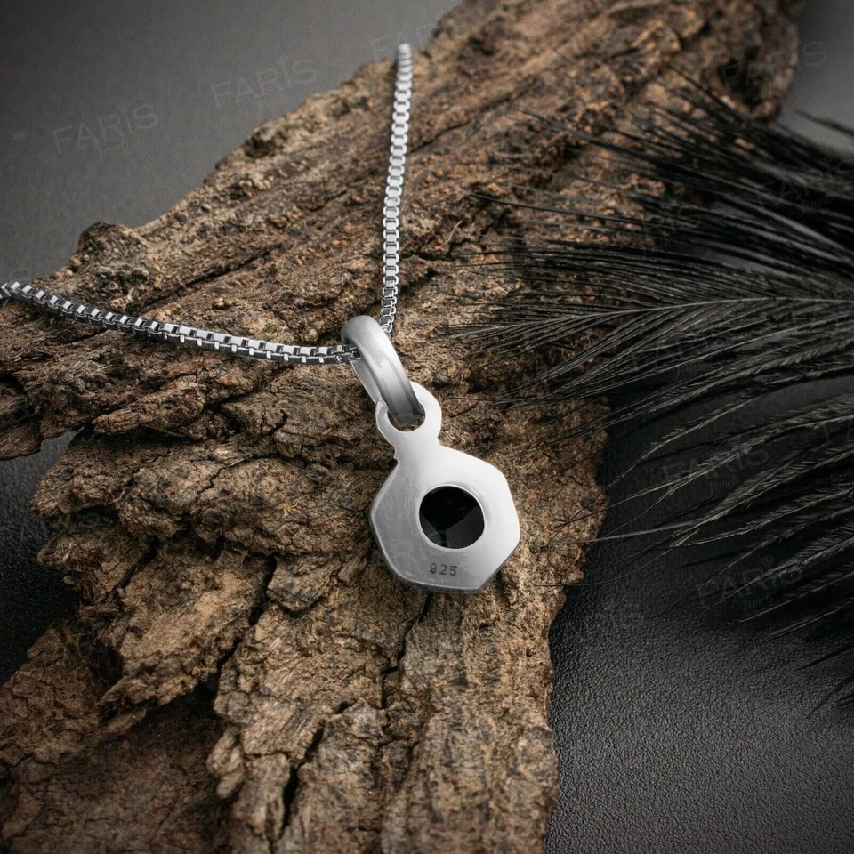 Collar de joyería hecha a mano con colgante de piedras preciosas de ónix negro real de plata de ley 925 Foto 4 de 4