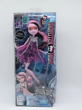 Monster High Haunted Getting Ghostly Draculaura 2014 NIB lite box wear