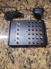 Radio Shack #15-311 4 Way Component Distribution Amp w/ Power Adapter Tested