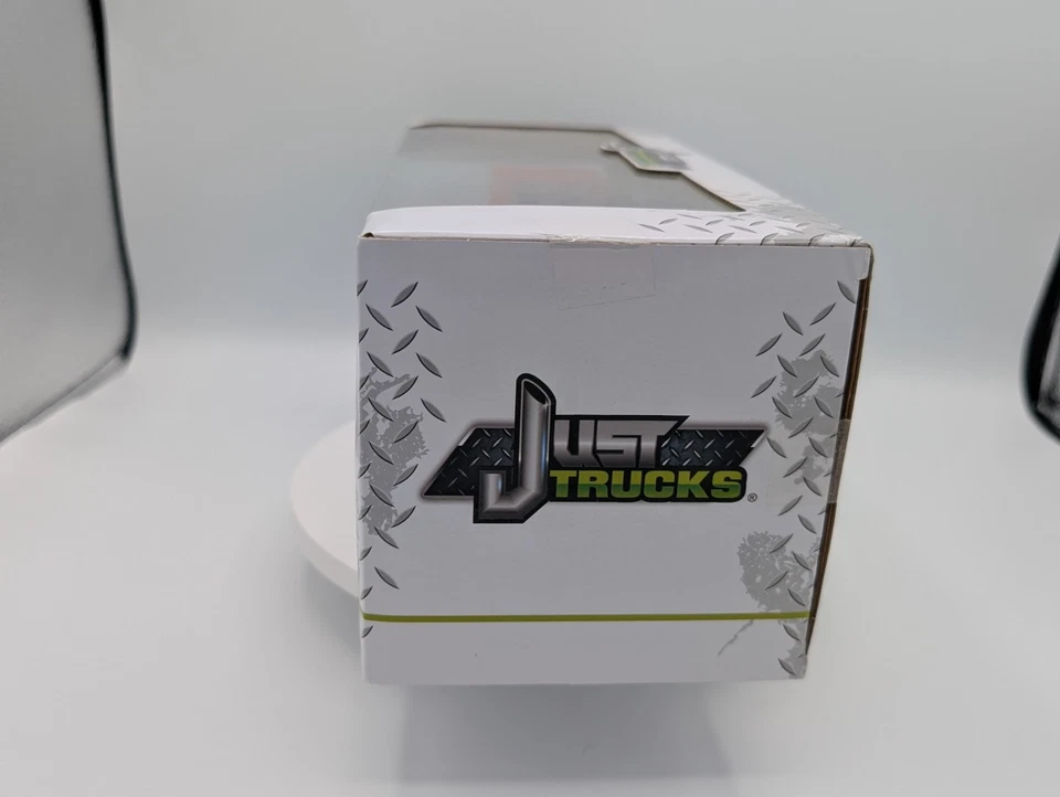 1/24 Jada Just Trucks 1972 Chevy Cheyenne коричневый и белый с аксессуарами новый в коробке - Изображение 2 из 4