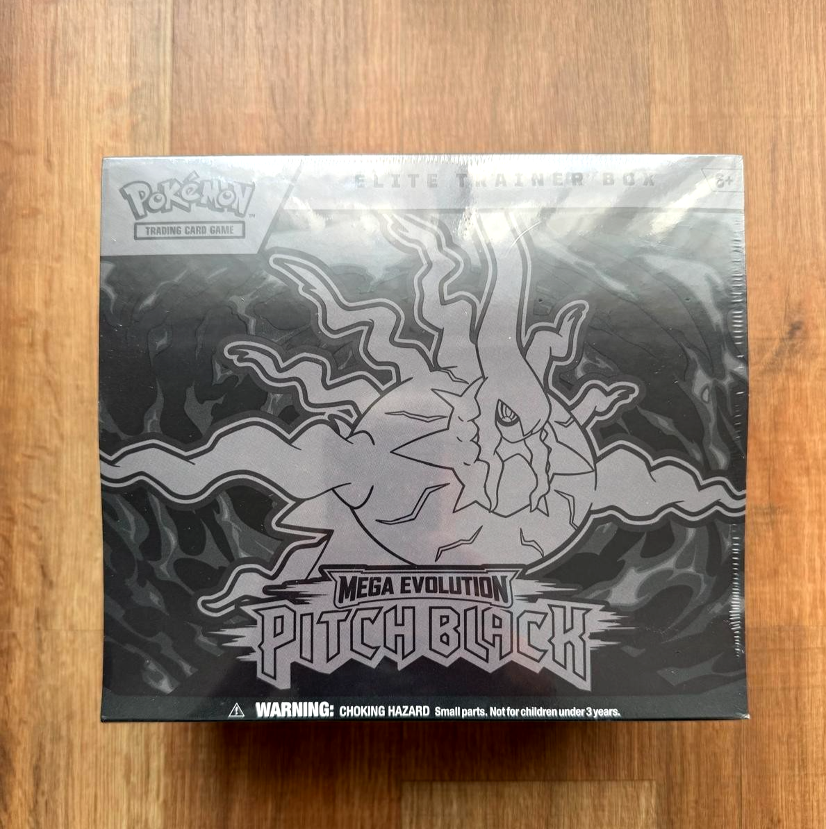 Pokémon TCG: Mega Evolution Pitch Black Elite Trainer Box