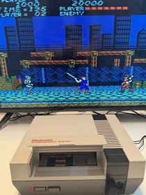 Trojan (Nintendo NES, 1989) 5 VITI - Autentico testato con custodia - Quasi come nuovo!!