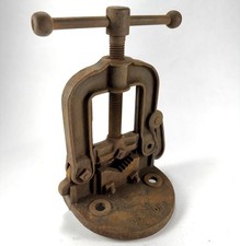 Vintage NO 08 or OS Bench Pipe Vise 2.25" Capacity ? Tool Steampunk