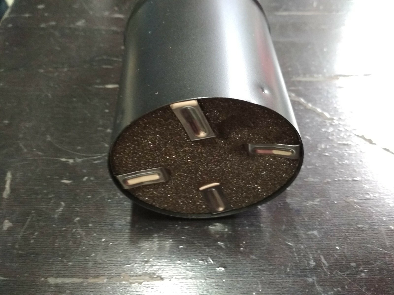 BMW E30E34E32E36E28E24 activated charcoal canister NEW GENUINE