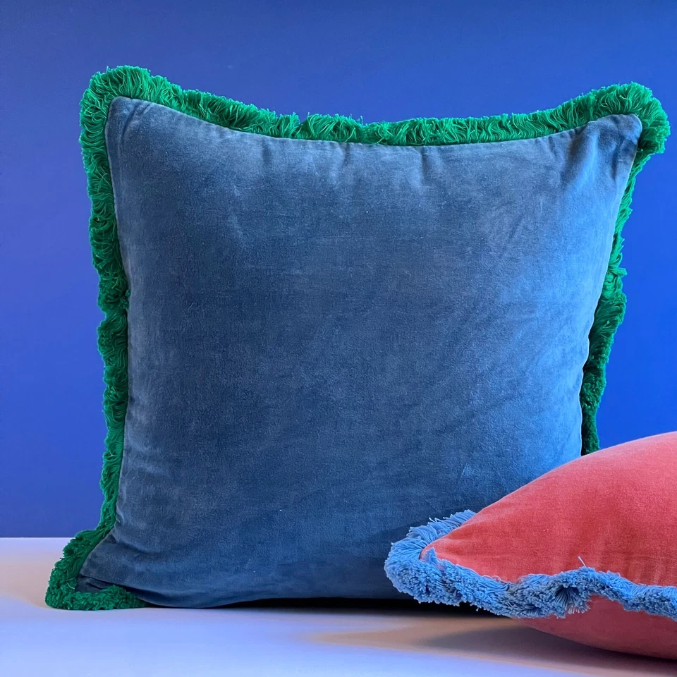 Funda de almohada de terciopelo hecha a mano 18 x 18 nueva sin etiquetas Foto 2 de 2