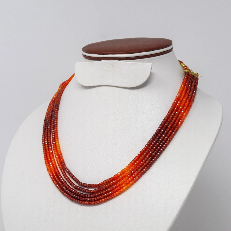 Collar de cuentas de circón sombreado (Mala) con cuerda ajustable Foto 3 de 4