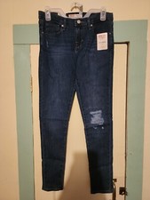 Signature Levi Strauss Super Skinny 5 pocket Jeans Size 16 Girls