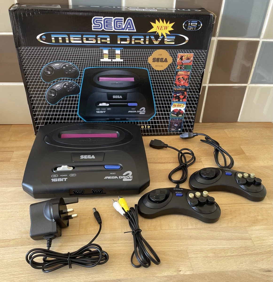Console SEGA Mega Drive II, Fonctionne + 1 jeu ! (D'occasion) à Saas