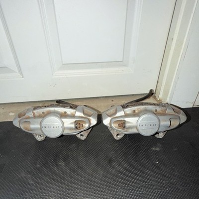 G37 Akebono Rear Brake Calipers