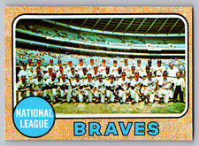 1968 TOPPS #221 ATLANTA BRAVES TEAM CARD W/HANK AARON/JOE TORRE/PHIL NIEKRO