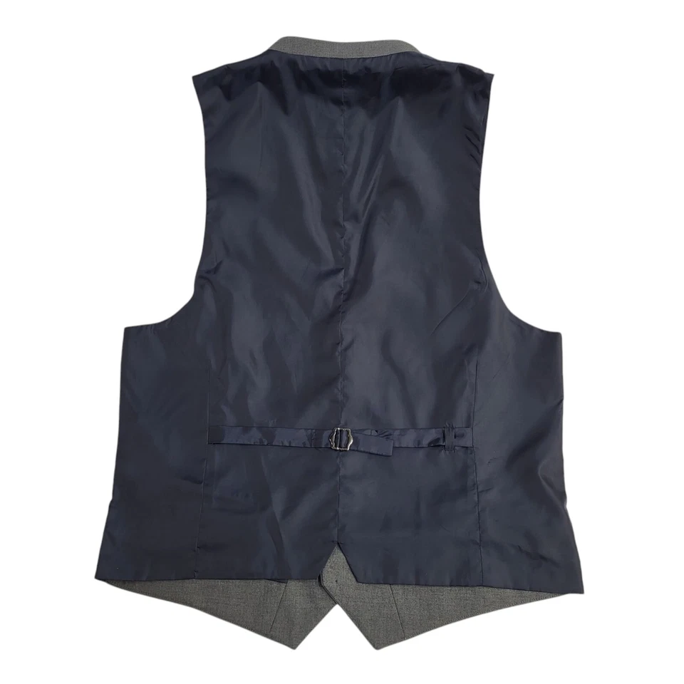 New Look Grey Solid Pattern Formal Waistcoat Men's M 40" - Image 3 of 4
