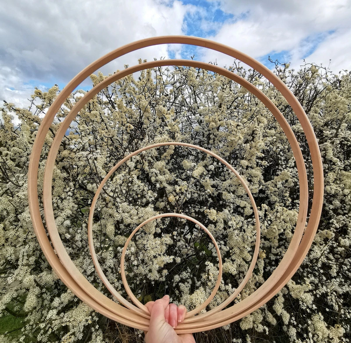 90cm35,80cm31,70cm27 Large Gold Matt Coated Metal Hoop,ring for Dream  Catchers, Mandala, Macrame, Wedding Decorations.chandelier. - Etsy