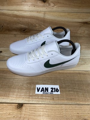 nike sb team classic premium white