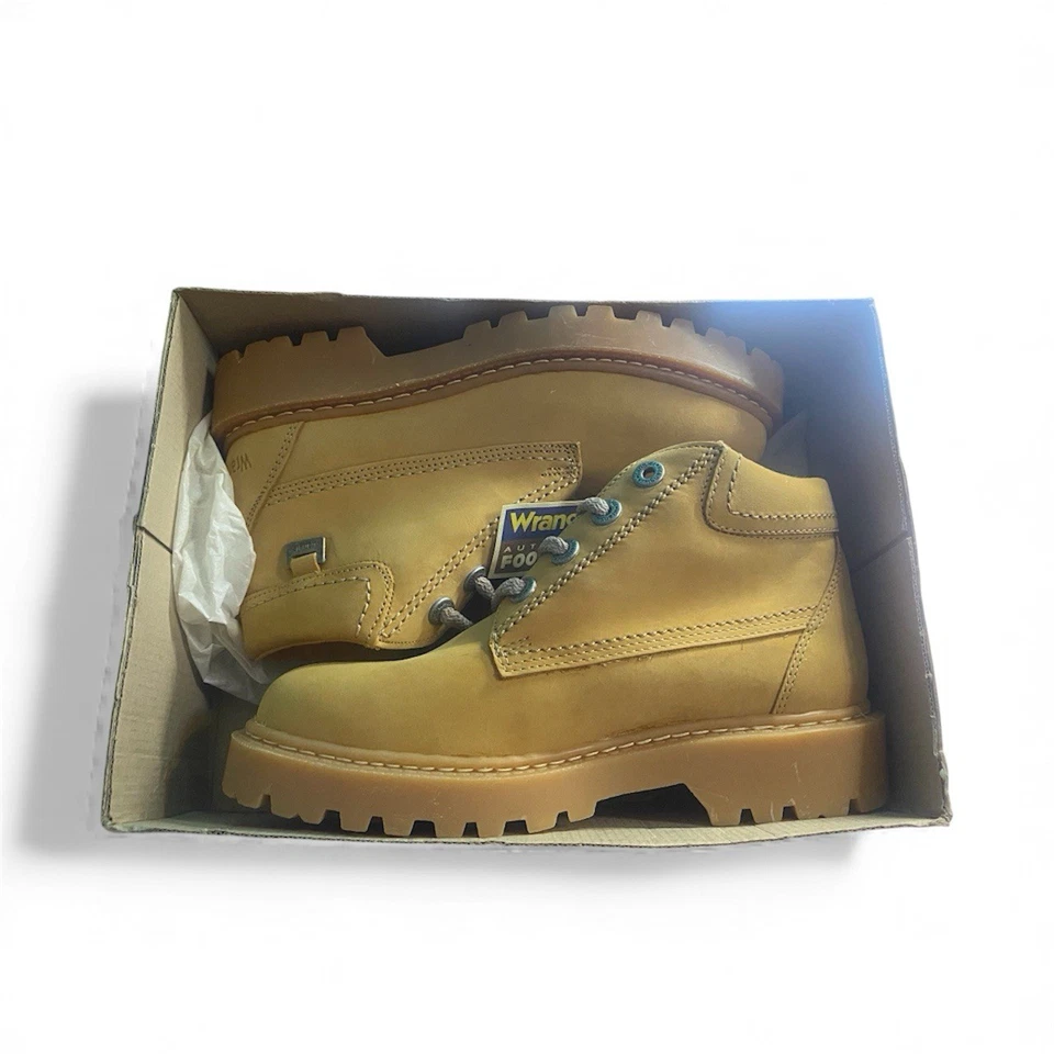 Wrangler Authentics Men’s Size 6 Tan Coloured Boots Lace Up With Box - Image 3 of 4