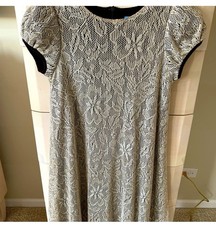 Adore La Vie: Girls Fully Lined Lace Overlay Shift Gold Dress. Size 8