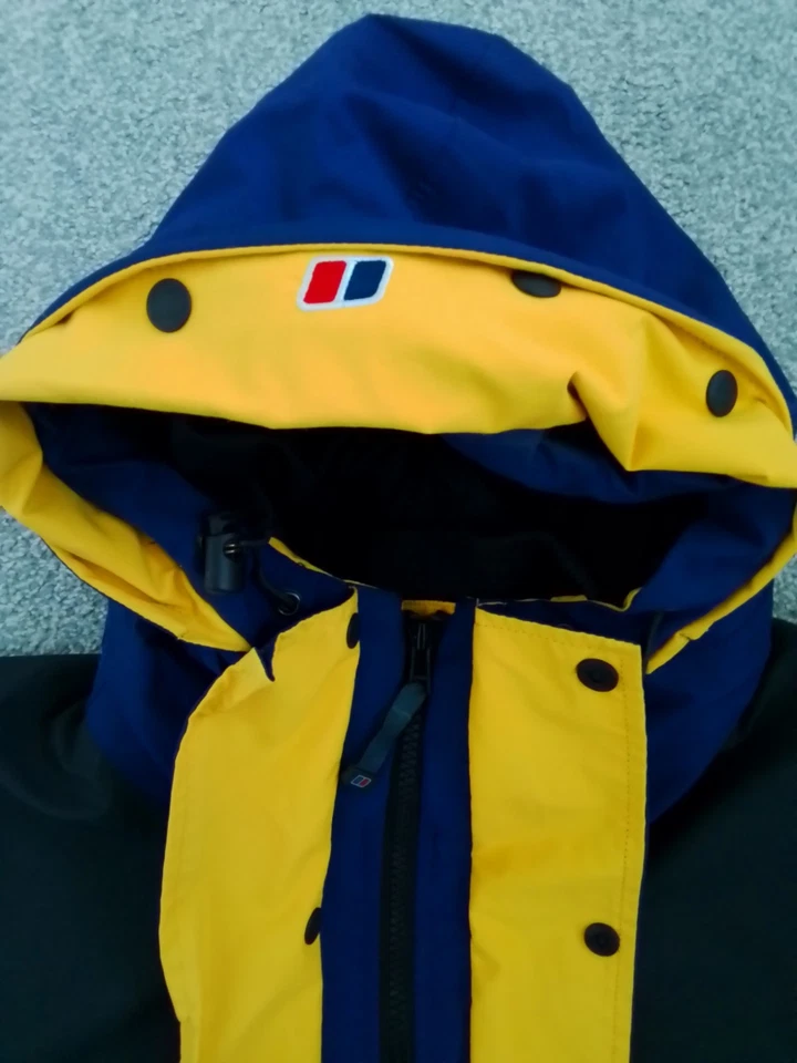 Berghaus Mera Peak Vintage Rare GOOD SMALL - Image 2 of 4