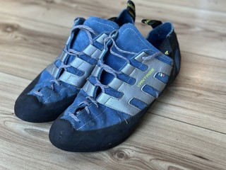 Scarpa Vantage Climbing Shoes UK Size 11 EU 46 Blue/Silver/Black Used