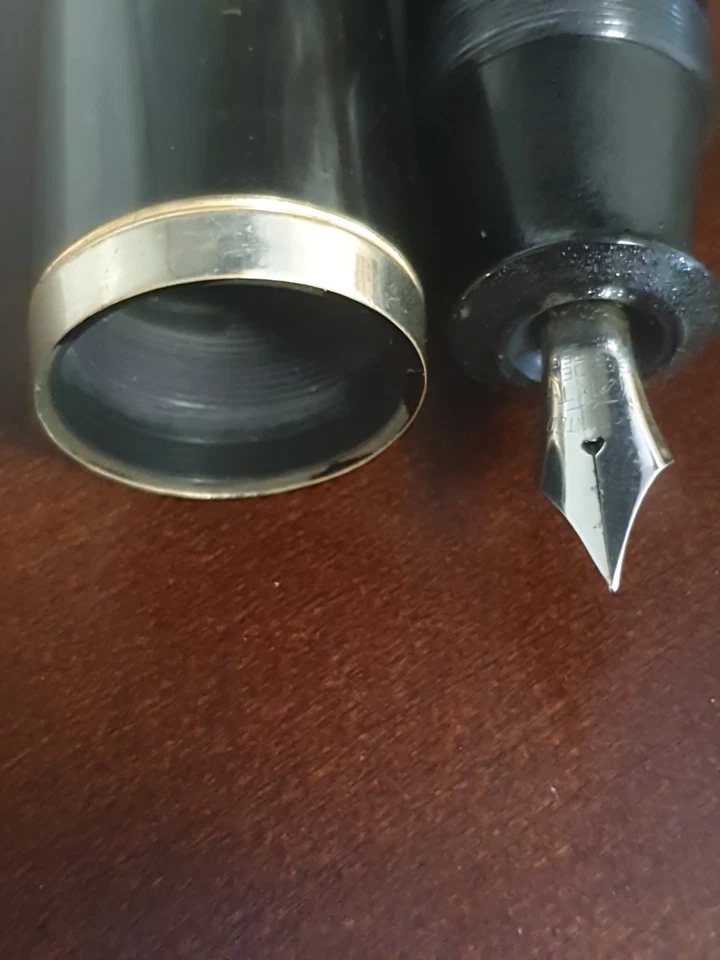 Pluma Estilográfica Jumbo De Colección - Japón - Plumín Chapado en Oro 14K - Pistón Funcionando - Embalaje Original Foto 3 de 4