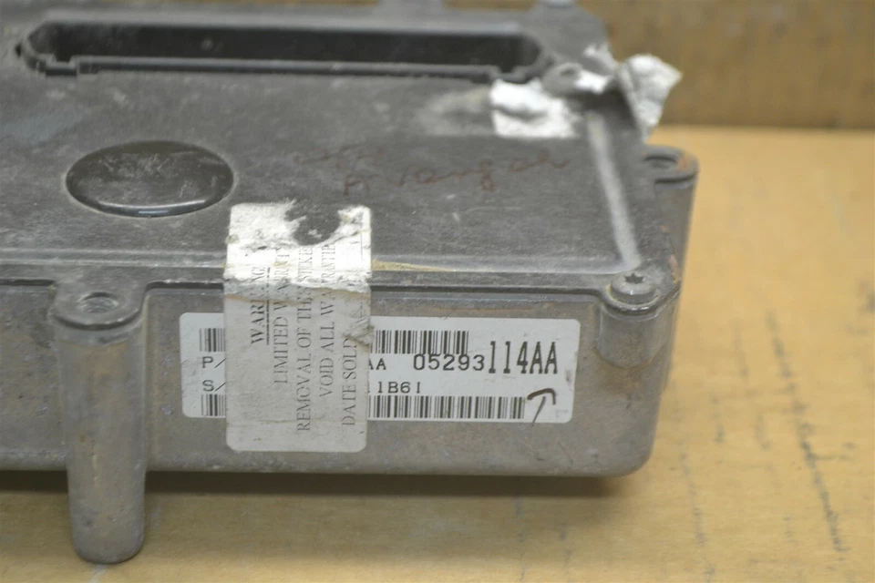 Dodge Avenger 1997 unidad de control de transmisión TCU 05293114AA módulo 118-8c7 Foto 2 de 3