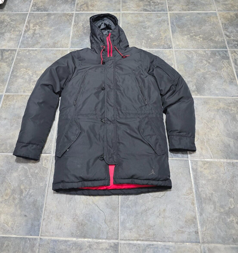 NIKE JORDAN MODERN SNORKEL DOWN PARKA JACKET BLACK RED 507967-010 SIZE small