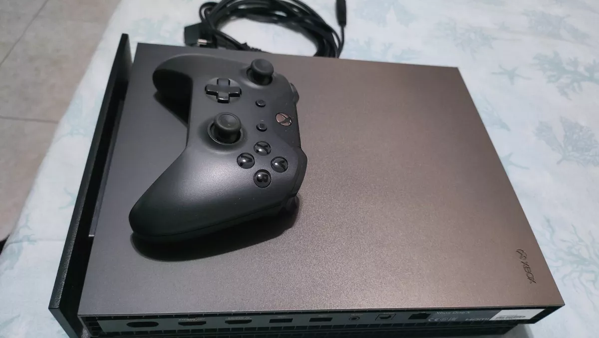 Xbox One X 1TB Console – Gold Rush Special Edition Battlefield V Bundle