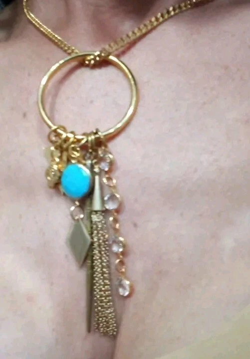 Collar de cuña con borla suroeste turquesa enchapado en oro de 18k Vm Foto 4 de 4