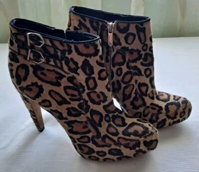SAM EDELMAN MUJER TALLA 10M ANIMAL PRINT PIEL DE BECERRO CREMALLERA TACONES LATERALES BOTINES AL TOBILLO - Imagen 1 de 4