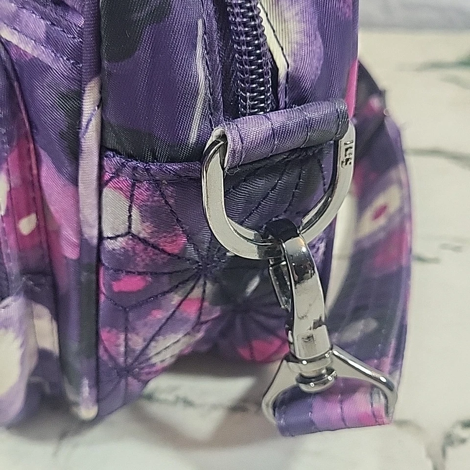 Bolso Bandolera Convertible Lug Carousel Púrpura Oscuro Floral Acolchado Cartera Foto 4 de 4