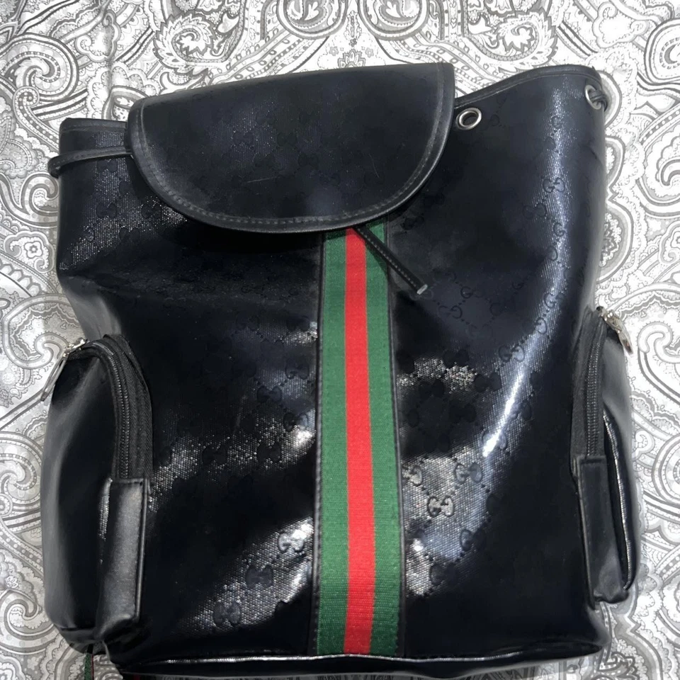 Gucci GG Supreme Black Leather Full Size Backpack Unisex Vintage - Image 3 of 4