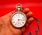 1891 WALTHAM OPEN FACE 11 JEWEL POCKET WATCH 18S. ENGRAVED RR BACK. RUNS! NICE!